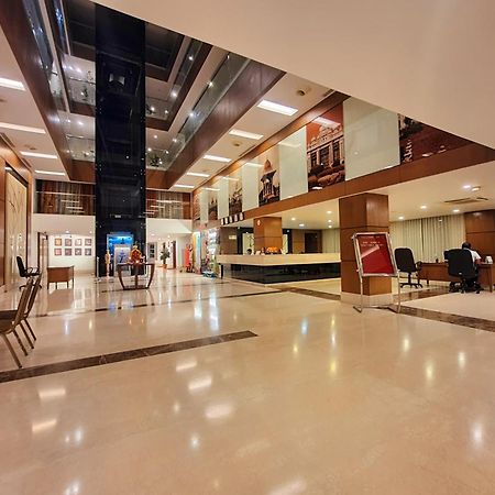 The Atrium Boutique Hotel Mysore Exteriör bild