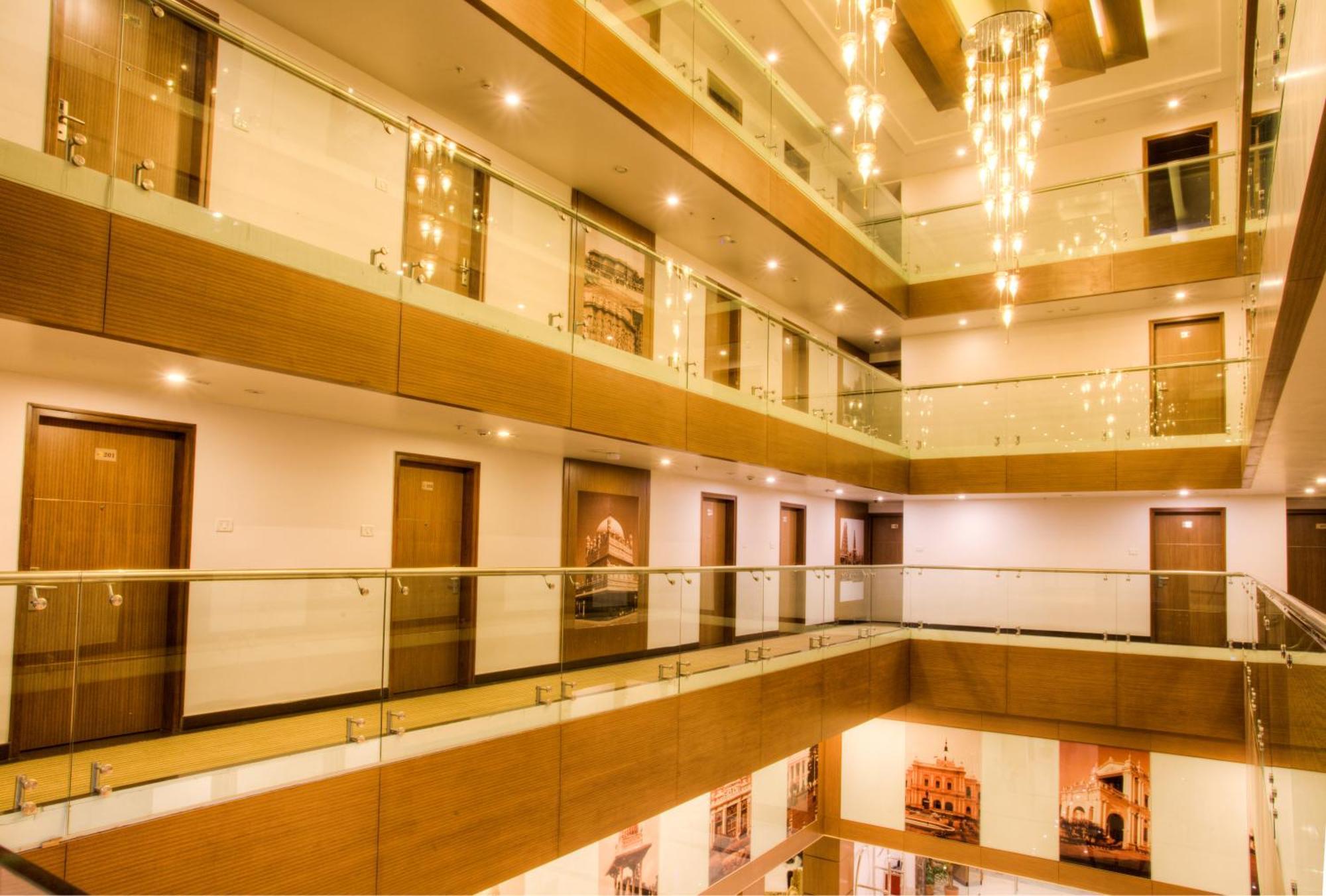The Atrium Boutique Hotel Mysore Exteriör bild