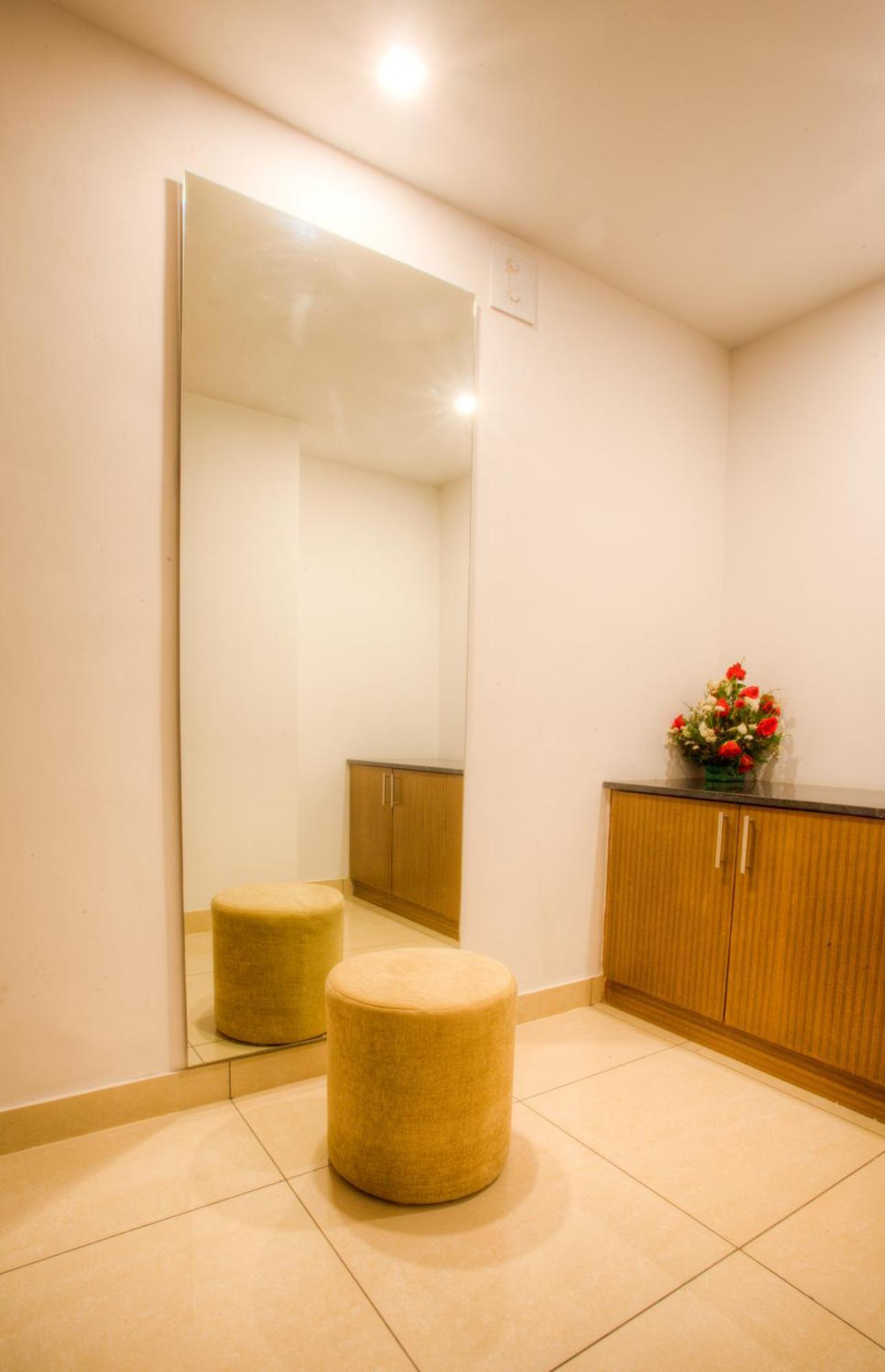 The Atrium Boutique Hotel Mysore Exteriör bild