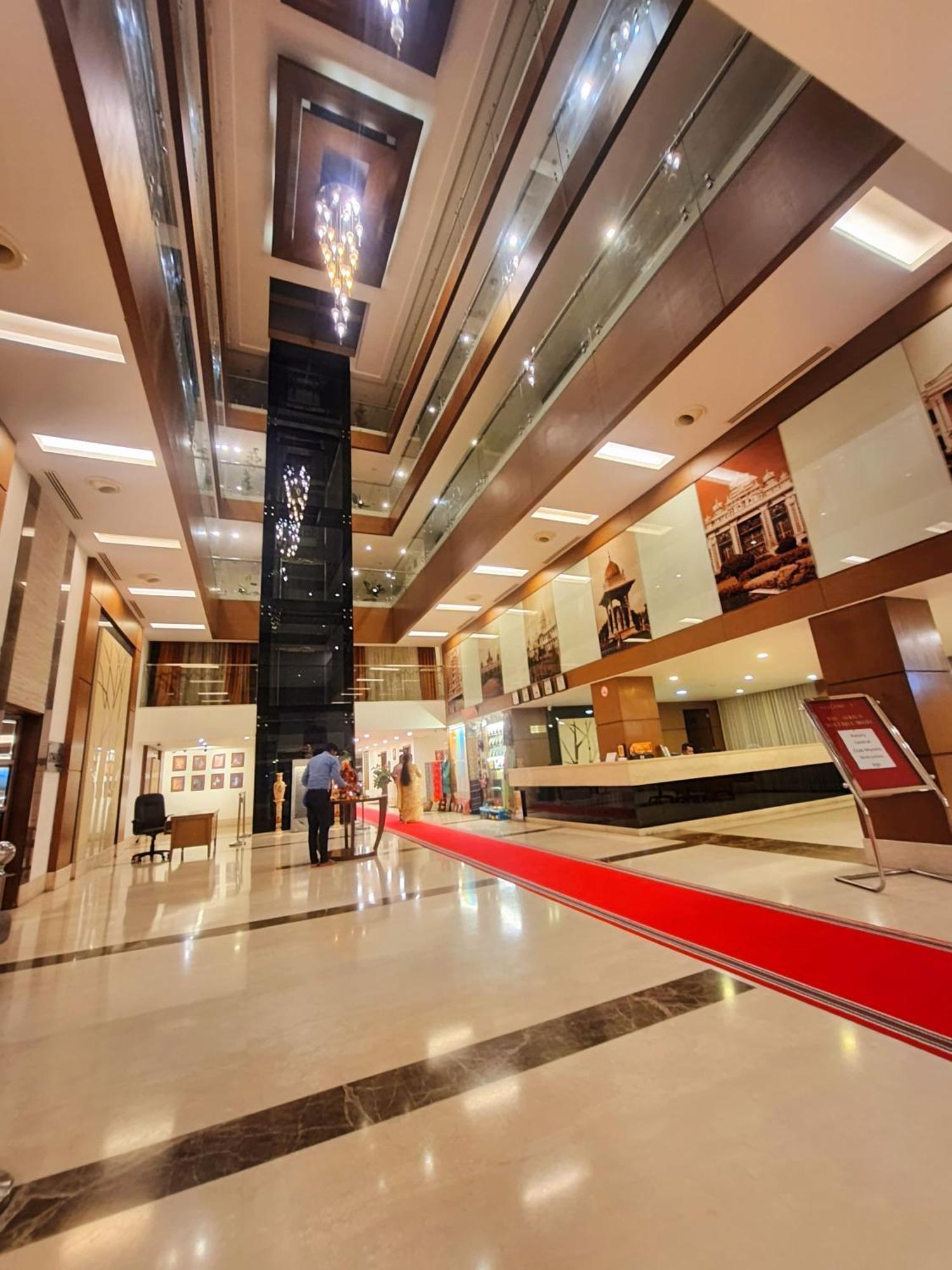 The Atrium Boutique Hotel Mysore Exteriör bild